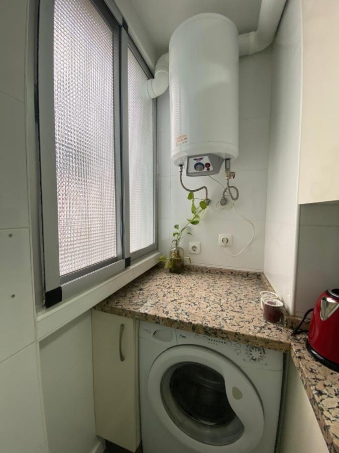 Apartamento Piso Junto Al Hospital Macarena Sevilla Exterior foto